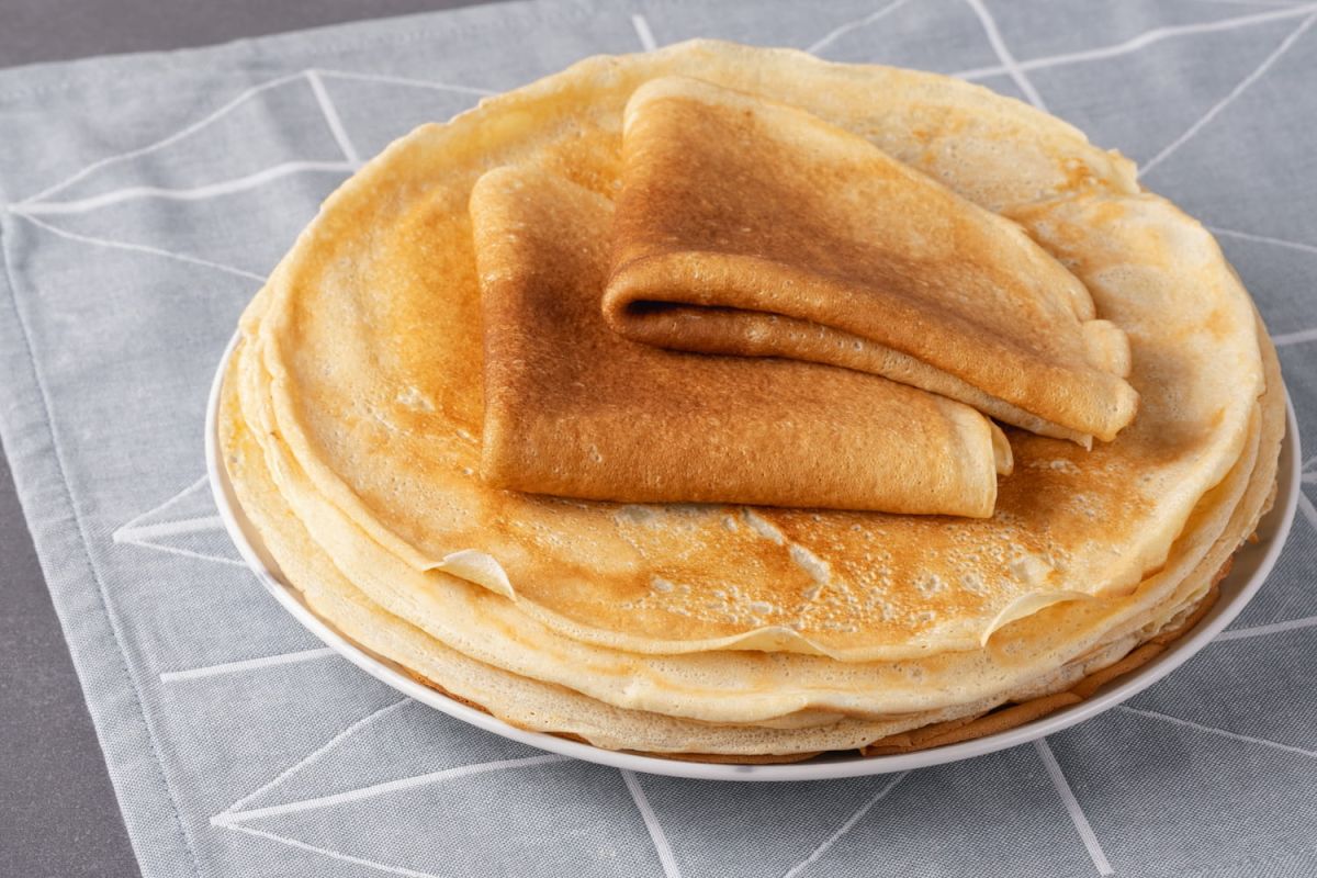 Découvrez l'ingrédient secret de Cyril Lignac pour des crêpes inoubliables