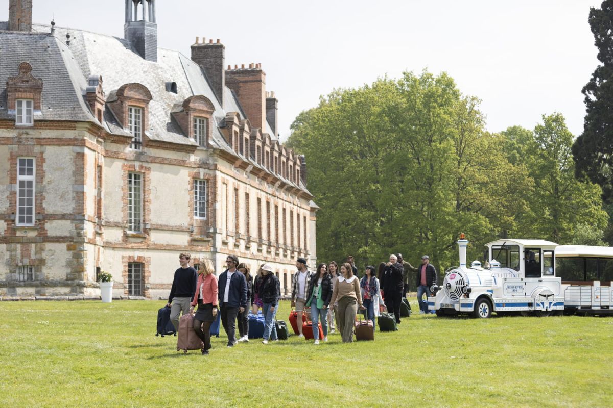 Où sont logés les candidats du Meilleur Pâtissier ?