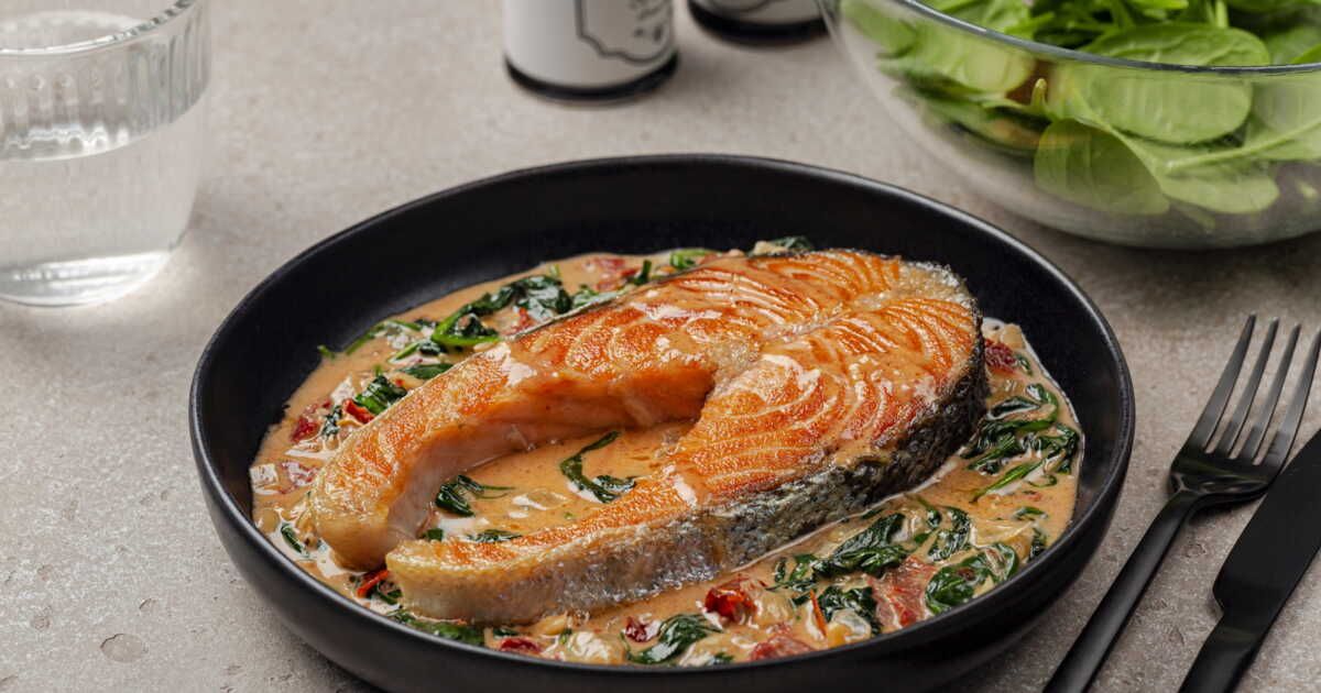 Saumon à la toscane : une fusion gourmande et rapide à découvrir