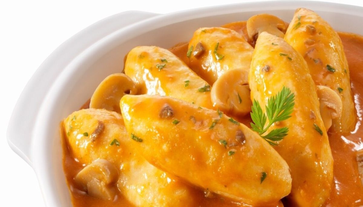 Découvrez la recette des quenelles de volaille, une douceur française à savourer