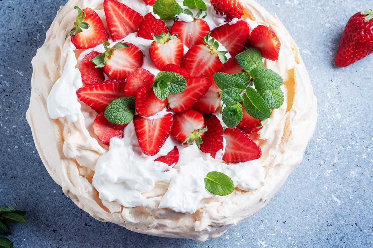 Découvrez la pavlova gourmande de Philippe Etchebest