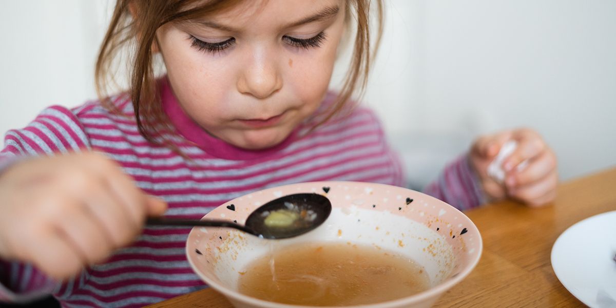 La soupe, véritable alliée pour grandir ou simple mythe ?