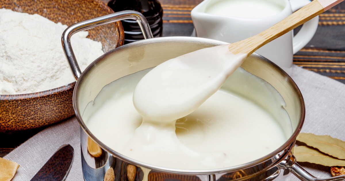 maîtriser la béchamel sans grumeaux : les secrets d'un chef