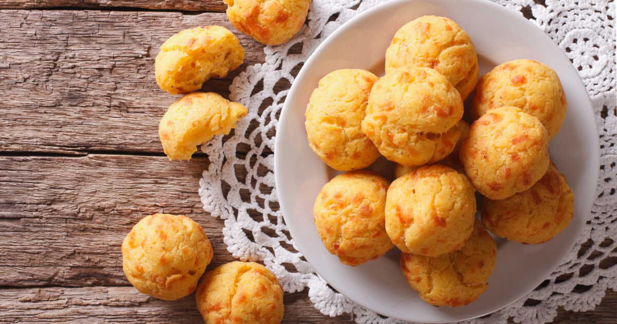 Gougères au comté : la recette vraiment facile pour l'apéro de Noël