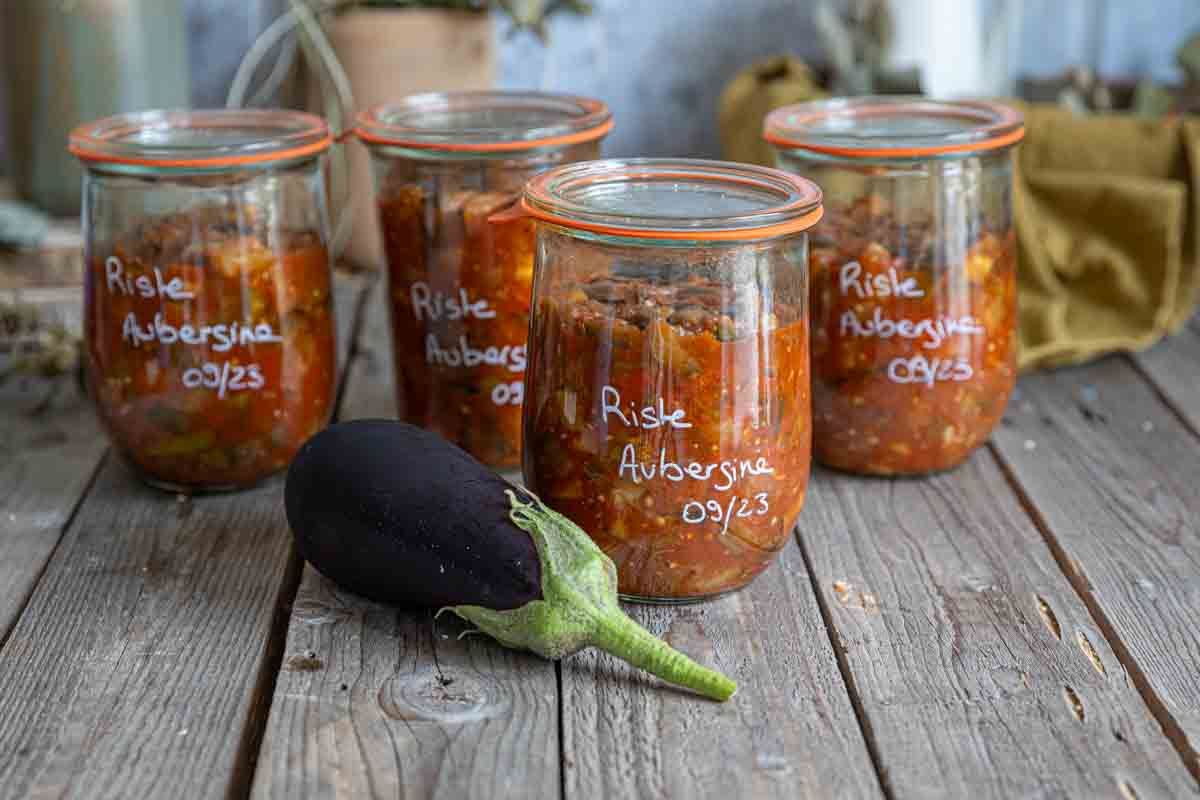La riste d'aubergine maison : le délice provençal à conserver