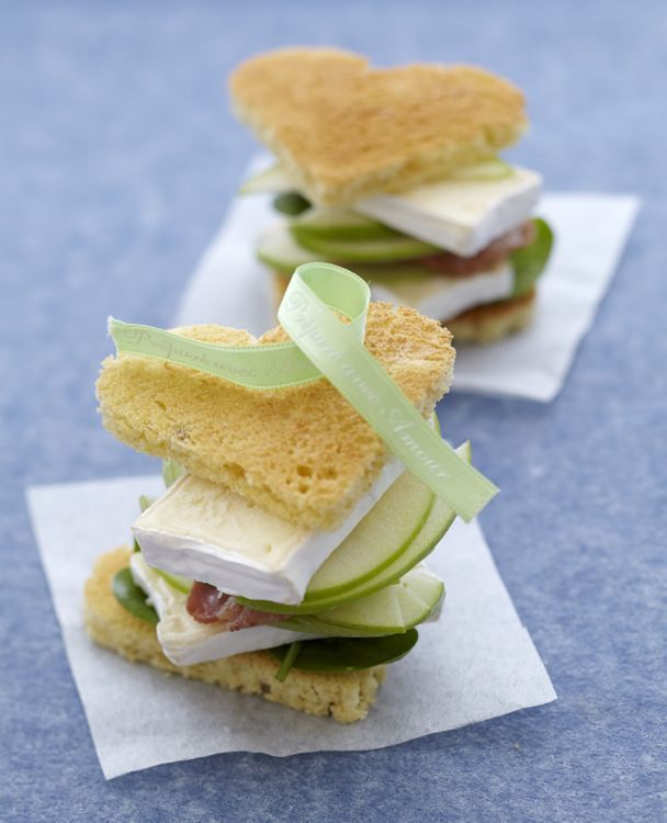 Un sandwich au cœur tendre avec Caprice des Dieux