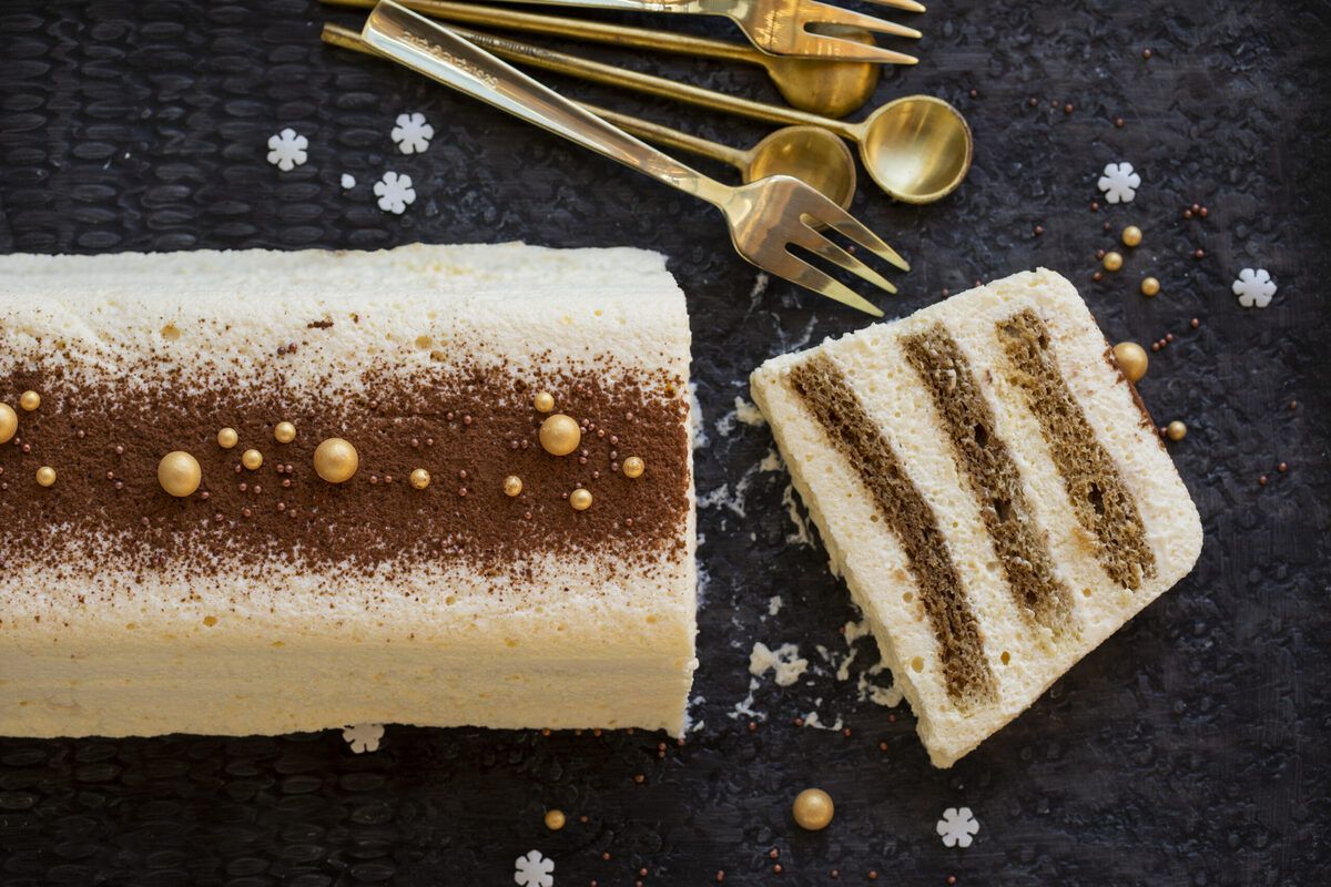 Éveillez vos papilles avec une bûche de Noël tiramisu
