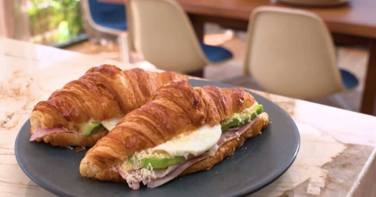 Découvrez la recette du croissant au jambon de Cyril Lignac