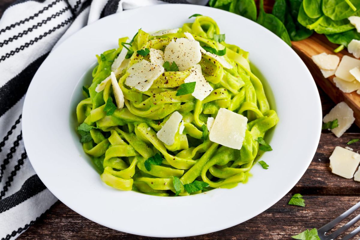 Les tagliatelles d'asperges de Julien Duboué