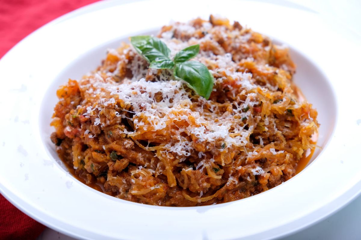 Remplacez vos pâtes par ce légume d'automne pour un spaghetti bolognaise léger et savoureux