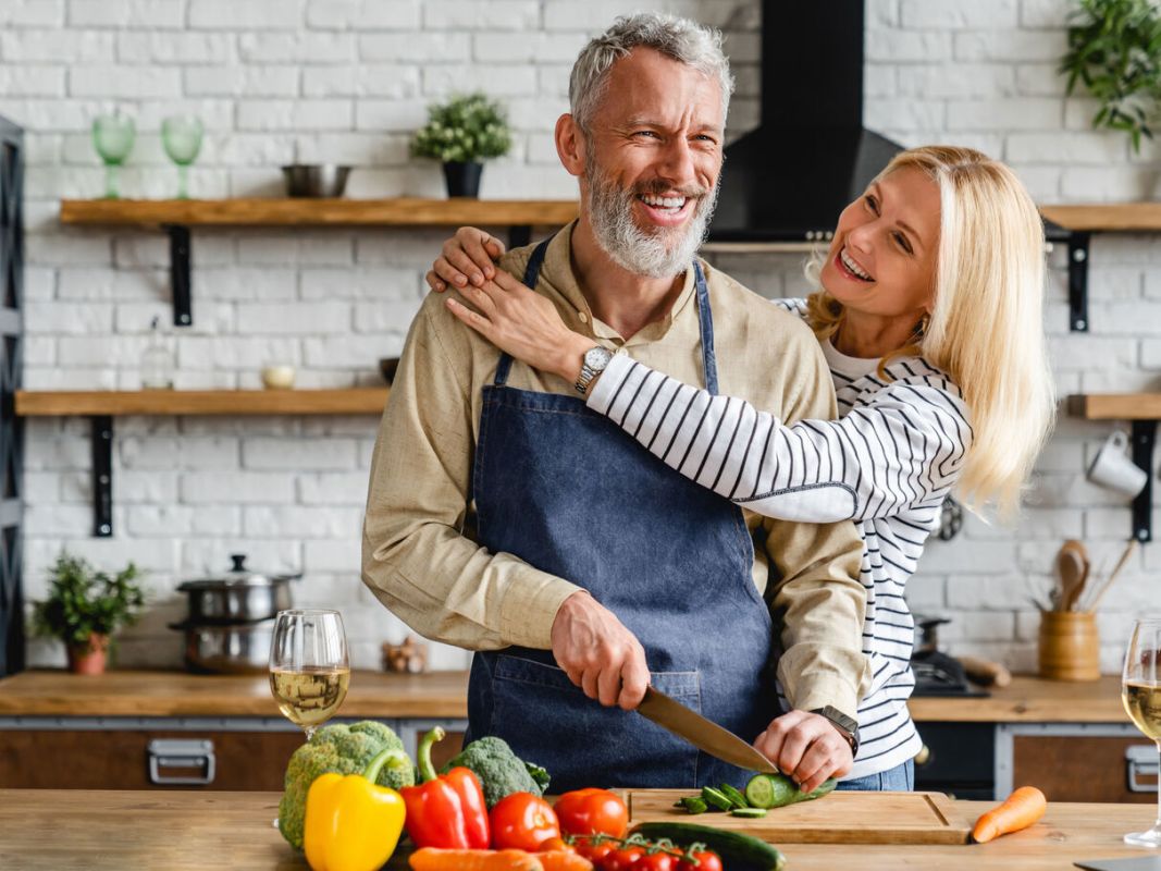 Adoptez une alimentation équilibrée après 50 ans pour un ventre plat